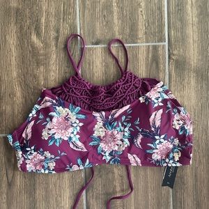 NWT Ambrielle swimsuit top